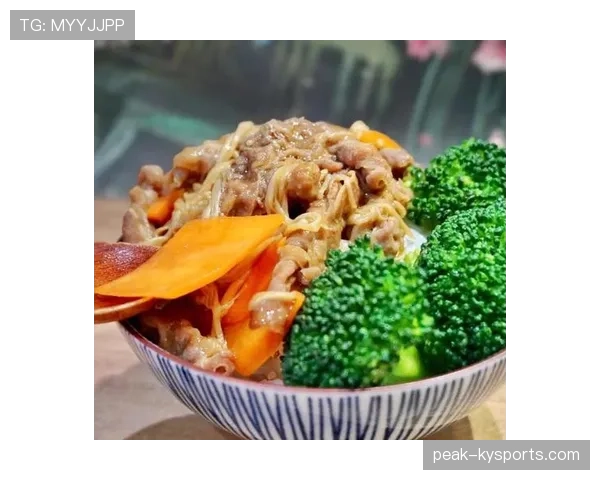 拉皮诺晒出冰箱里只有一瓶蛋白粉和半颗西兰花,网友:这哪是球星,简直是修仙
